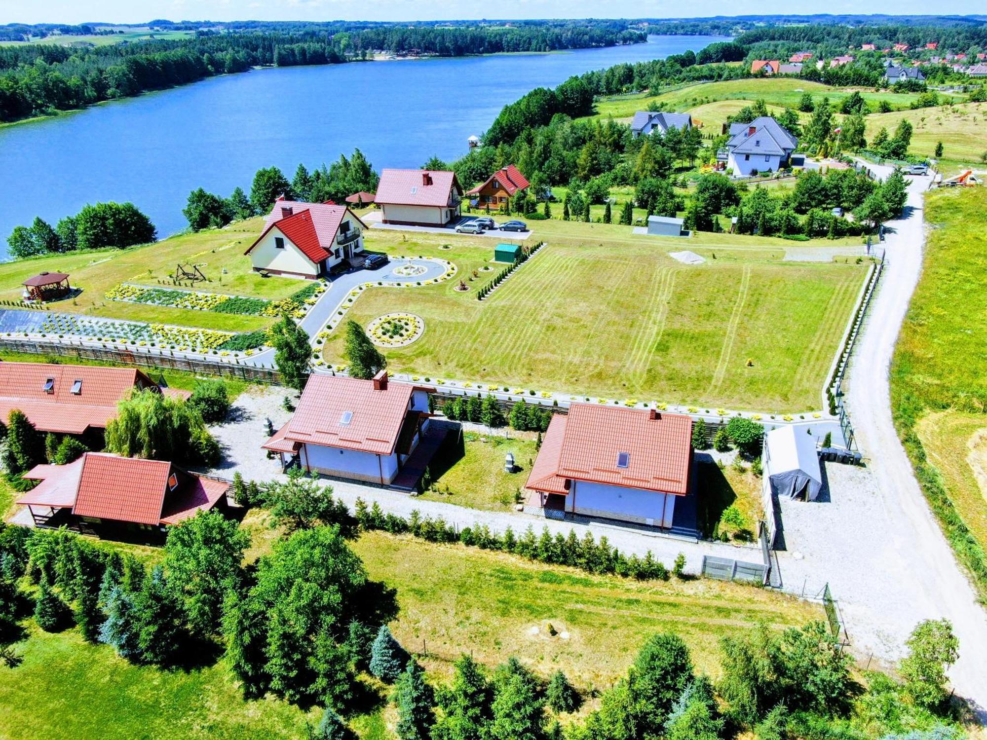 Apartamenty Jasmin I Lilia Jez. Sunowo Kolo Elku Chrzanowo Экстерьер фото